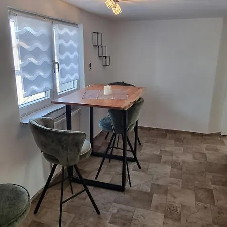 Zur Schmiede * Prodel